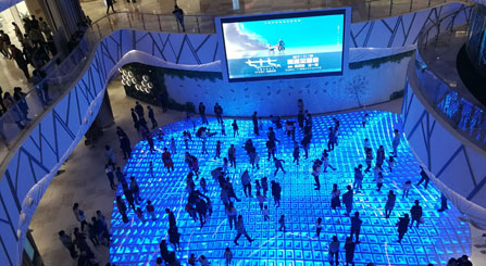 Display a LED interattivo da pavimento LEDFUL per riunioni con stelle