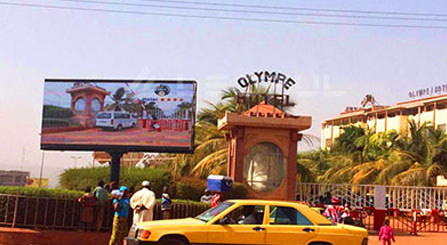 Display pubblicitario stradale all'aperto Mali