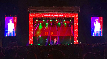 Display a LED per palcoscenici per eventi a noleggio all'aperto ceco